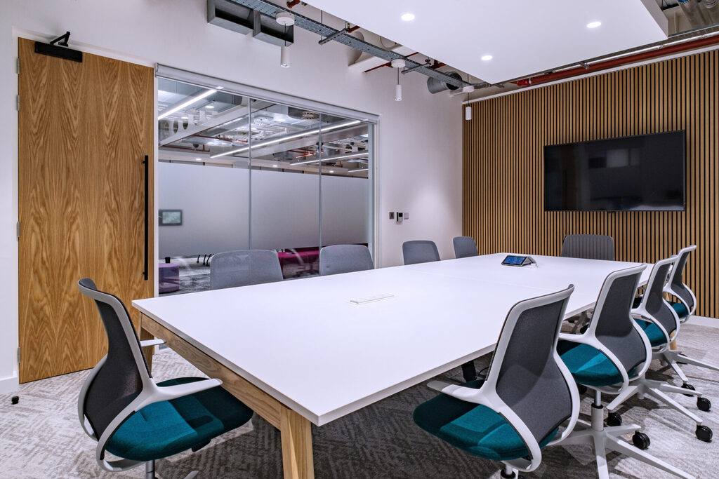 SCIRIS - Interior Design and Build project JT3 Group fit-out office group's services